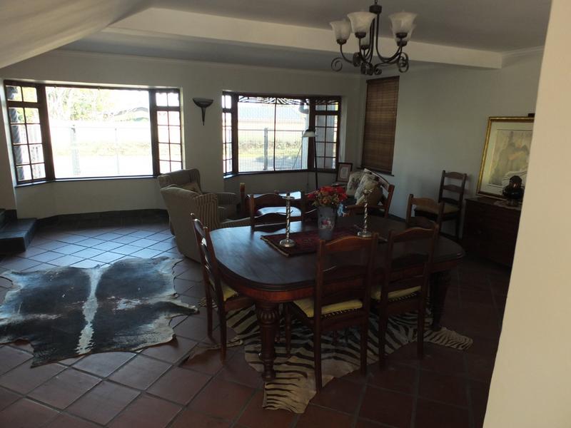 To Let 4 Bedroom Property for Rent in Dormehls Drift Western Cape